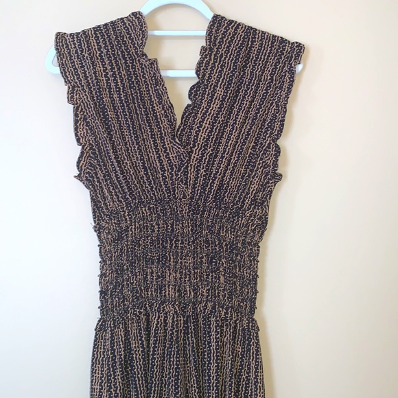 Max Studio Animal Print V-Neck Smocked Waist Wide Leg Jumpsuit Jumper - Picture 12 of 12